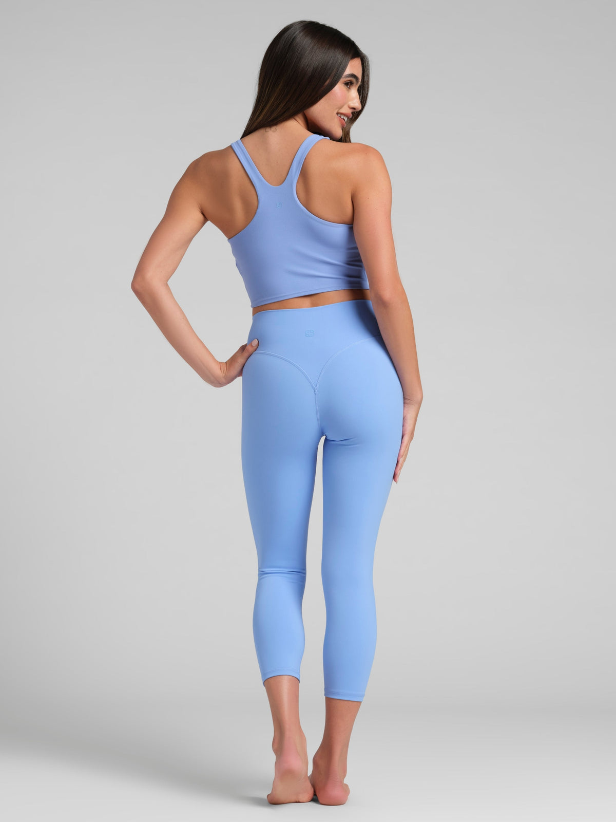 ComfrtCore™ 2.0 High-Waist Capri 21