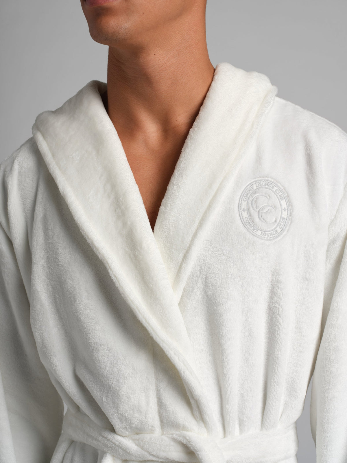 Do Not Disturb Dreamday鈩�Plush Robe