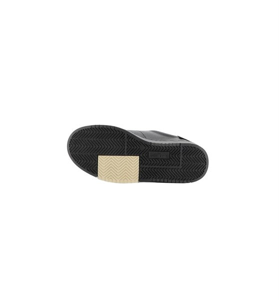 Scarpe nere con dettaglio in metallo Givenchy