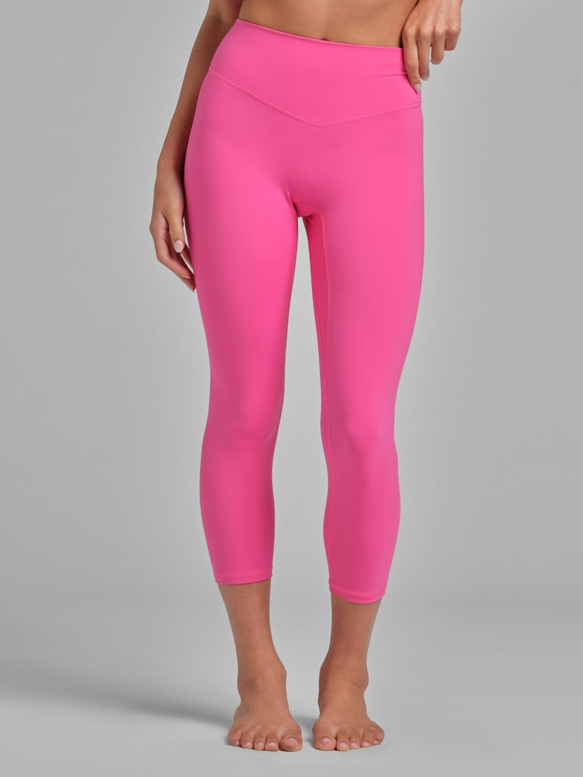 ComfrtCore™ 2.0 High-Waist Capri 21