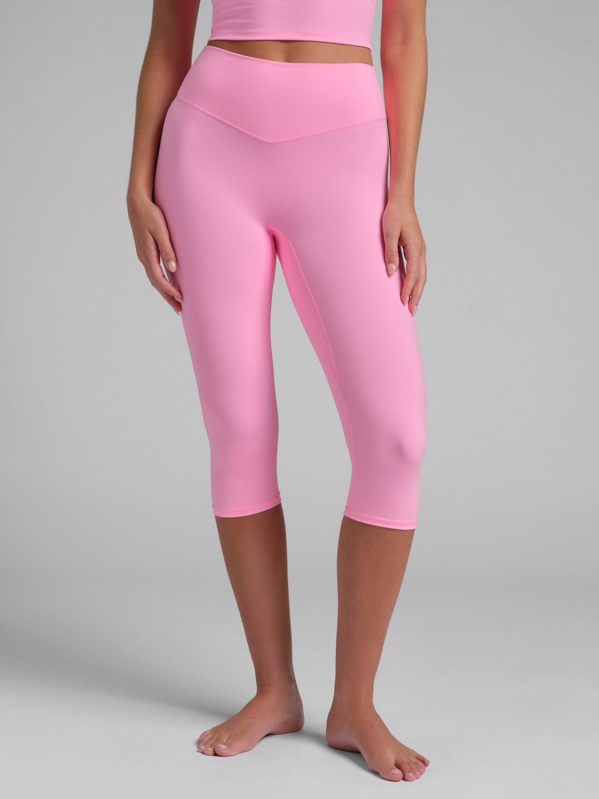 ComfrtCore™ 2.0 High-Waist Capri 18