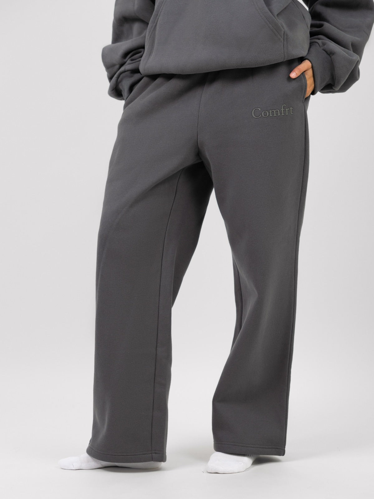 Minimalist Straight Leg Sweatpants
