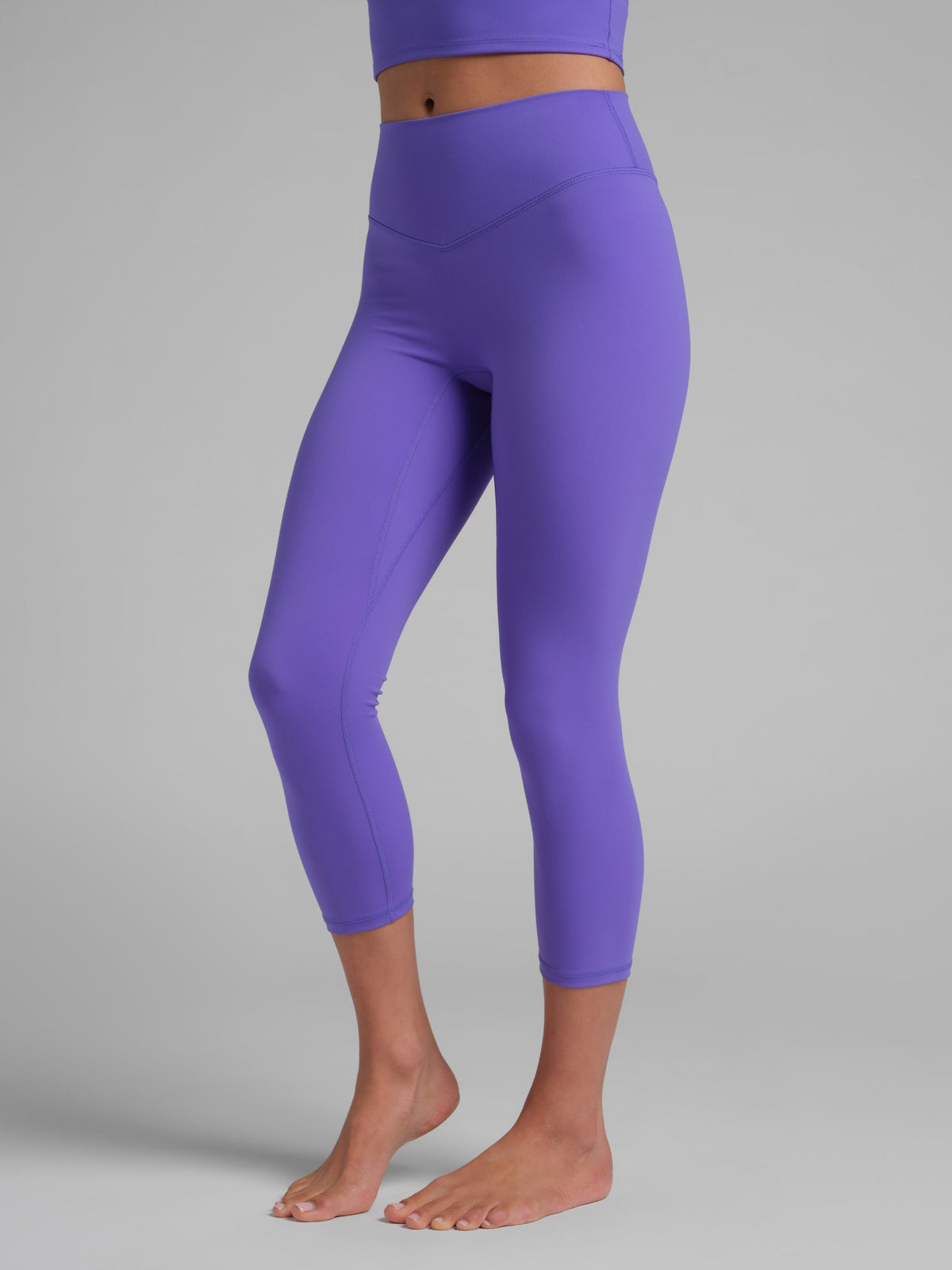 ComfrtCore™ 2.0 High-Waist Capri 21