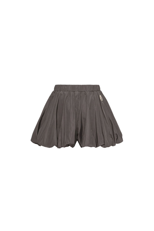 Pantaloncino grigio con patch logo Moncler cucito