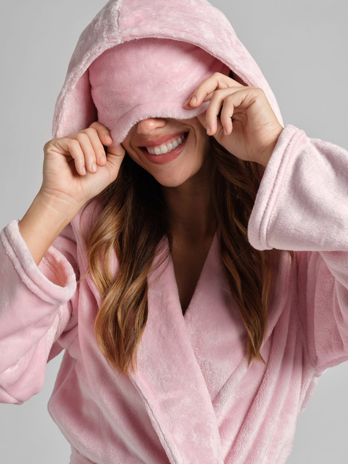 Do Not Disturb Dreamday鈩�Plush Robe