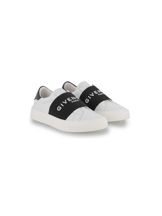 Scarpe bianche slip on in pelle con dettaglio logo Givenchy