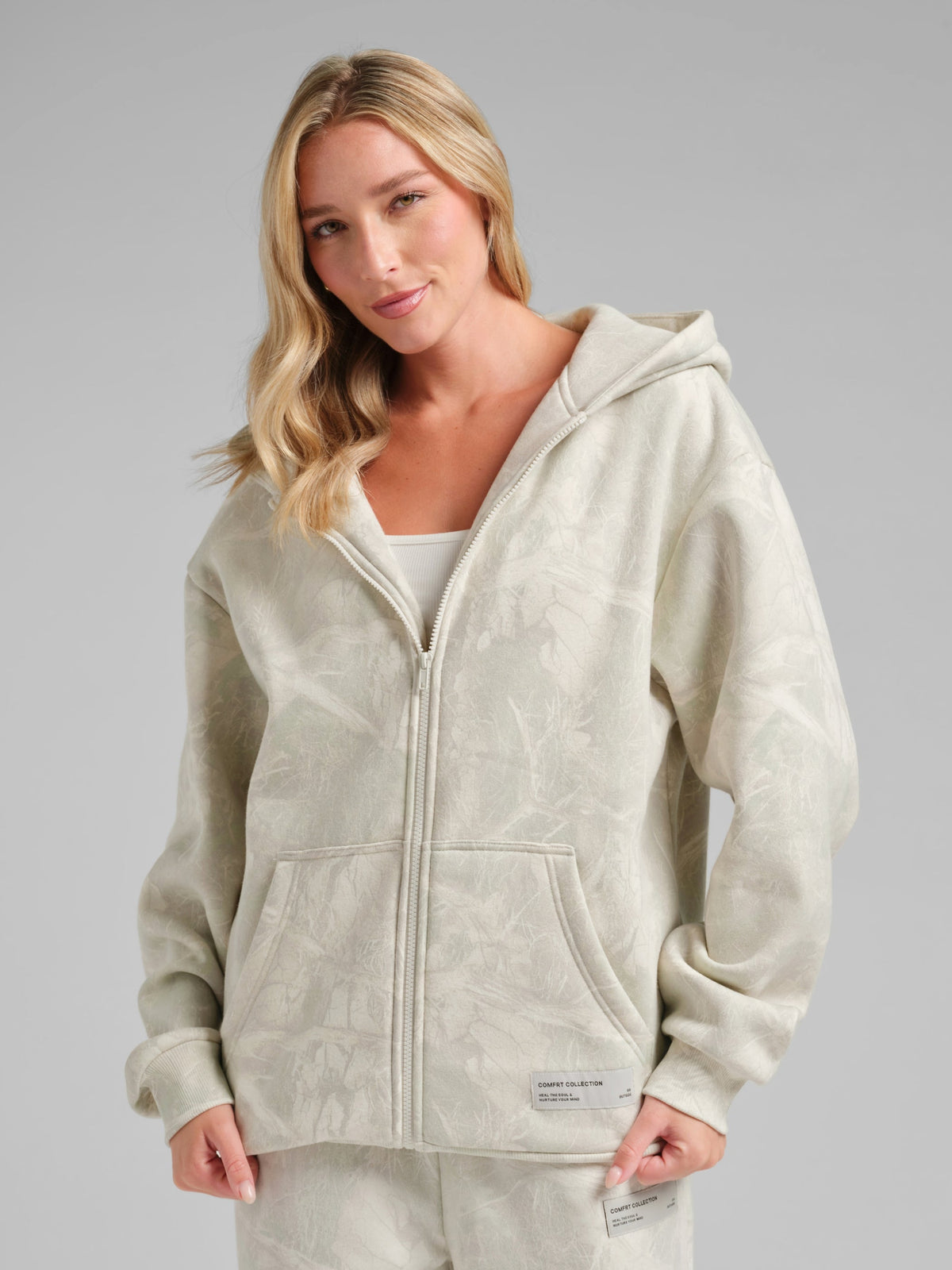 Camo Zip Hoodie – Mega