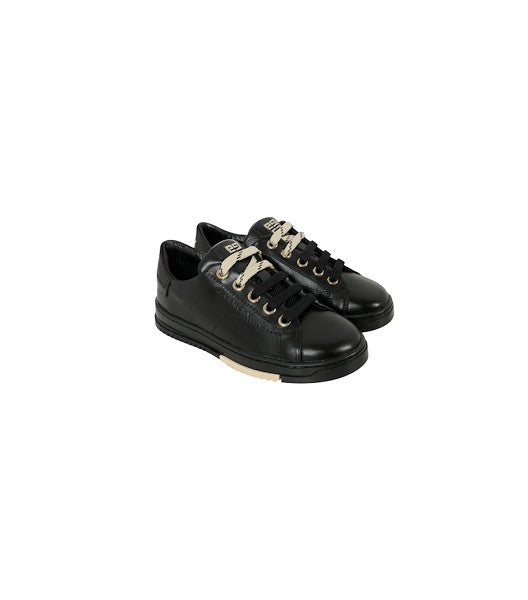 Scarpe nere con dettaglio in metallo Givenchy